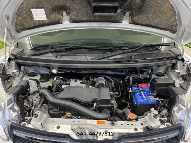 Toyota ROOMY 2019-07 7224305-17