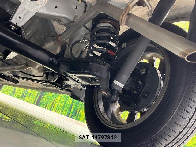 Toyota ROOMY 2019-07 7224305-19