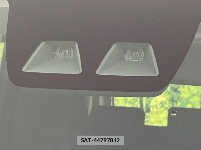 Toyota ROOMY 2019-07 7224305-2