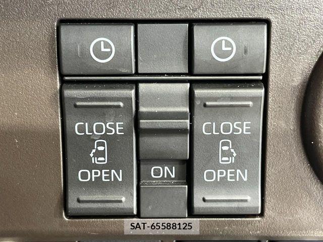 Toyota ROOMY 2023-04 7224363-2