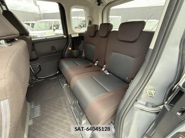Toyota ROOMY 2022-10 7224362-11