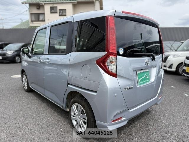 Toyota ROOMY 2022-10 7224362-14