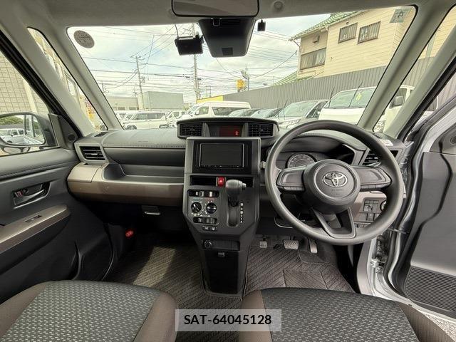 Toyota ROOMY 2022-10 7224362-2