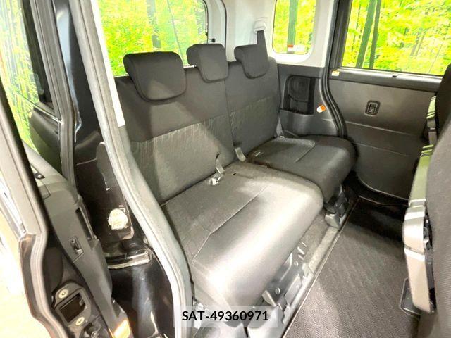 Toyota ROOMY 2019-12 7224308-8