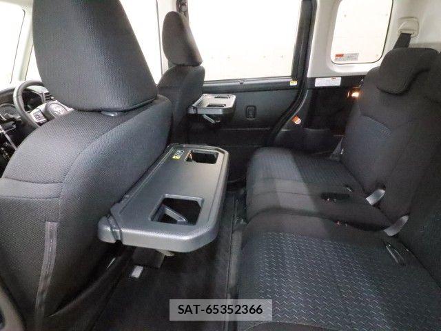 Toyota ROOMY 2021-08 7224341-9