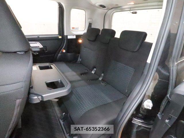 Toyota ROOMY 2021-08 7224341-8