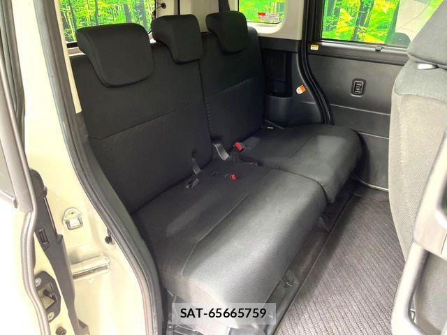 Toyota ROOMY 2017-05 7224288-8