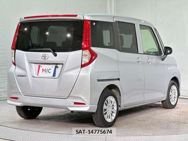 Toyota ROOMY 2020-04 7224313-4