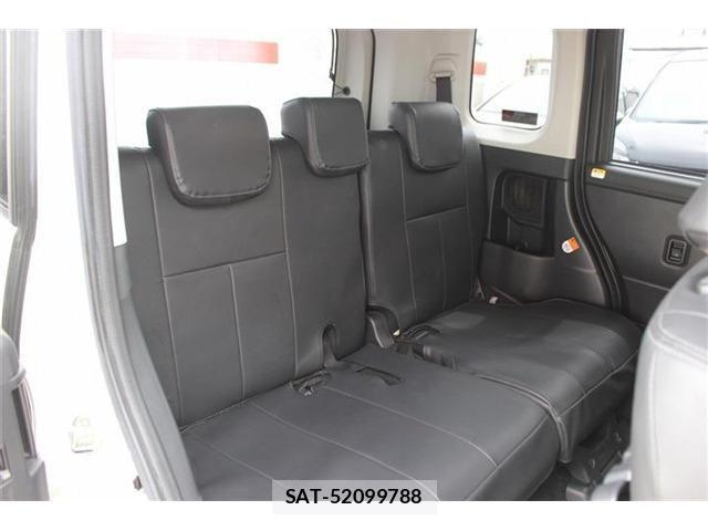 Toyota ROOMY 2017-01 7224279-28