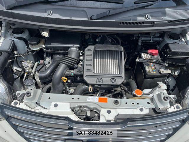 Toyota ROOMY 2017-05 7224286-17