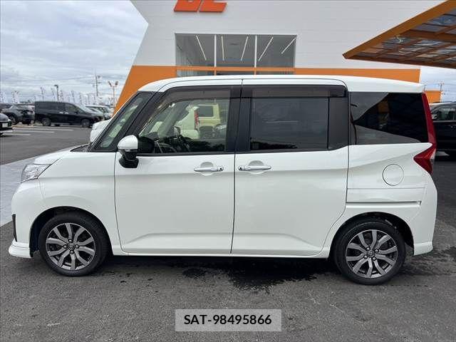 Toyota ROOMY 2017-08 7217904-10