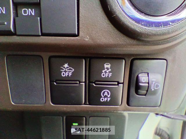 Toyota ROOMY 2021-04 7224342-26