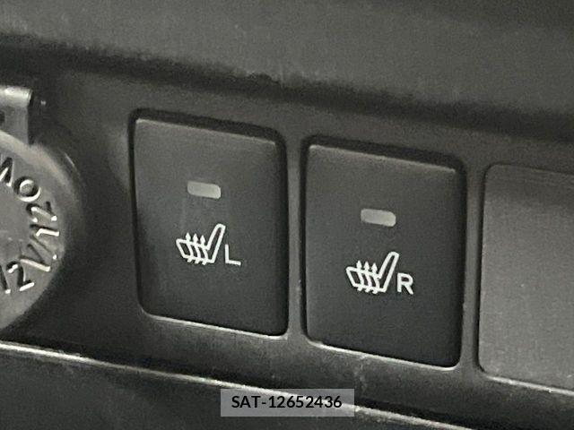 Toyota ROOMY 2018-05 7224292-6