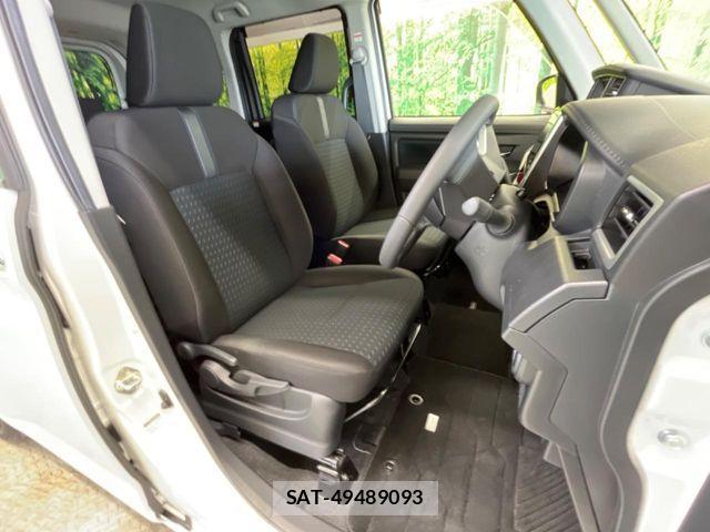 Toyota ROOMY 2023-11 7224371-10