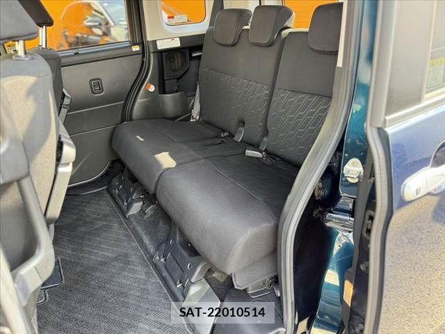 Toyota ROOMY 2020-03 7224309-17