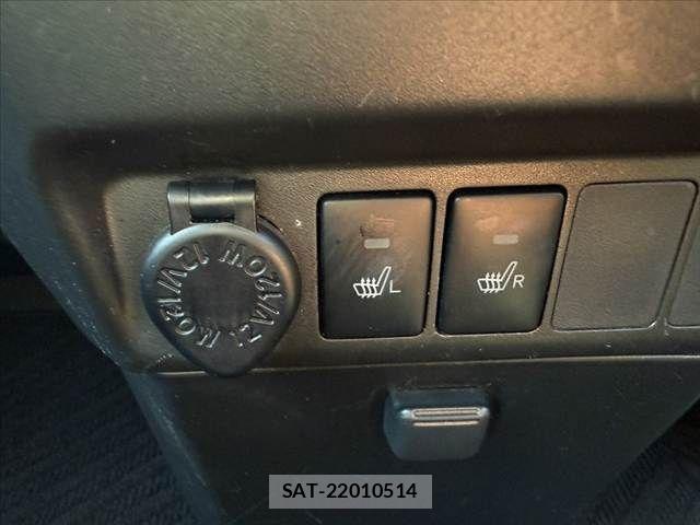 Toyota ROOMY 2020-03 7224309-28