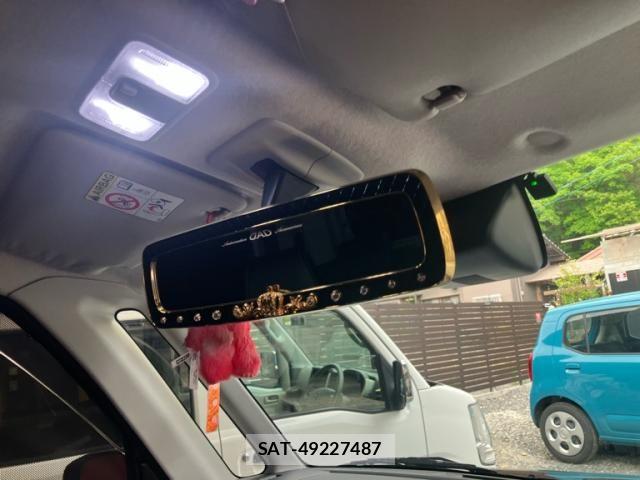 Toyota ROOMY 2019-01 7224297-12