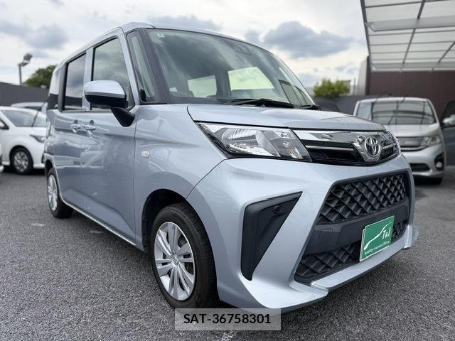 Toyota ROOMY 2022-10 7224360-12