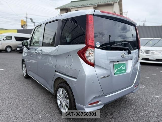 Toyota ROOMY 2022-10 7224360-13