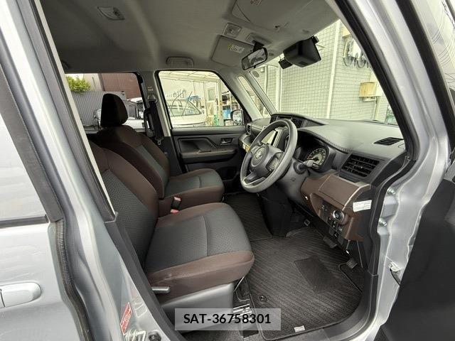 Toyota ROOMY 2022-10 7224360-7