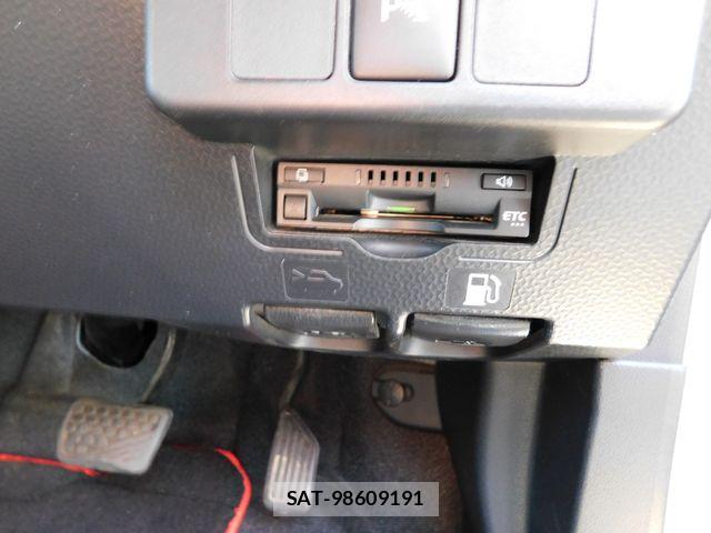 Toyota ROOMY 2021-07 7224339-13