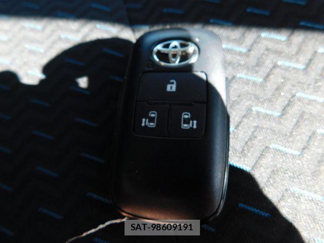 Toyota ROOMY 2021-07 7224339-17
