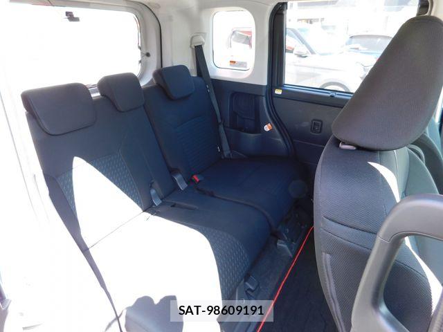 Toyota ROOMY 2021-07 7224339-21