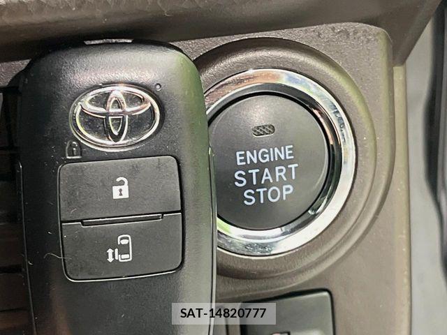Toyota ROOMY 2022-09 7218374-5