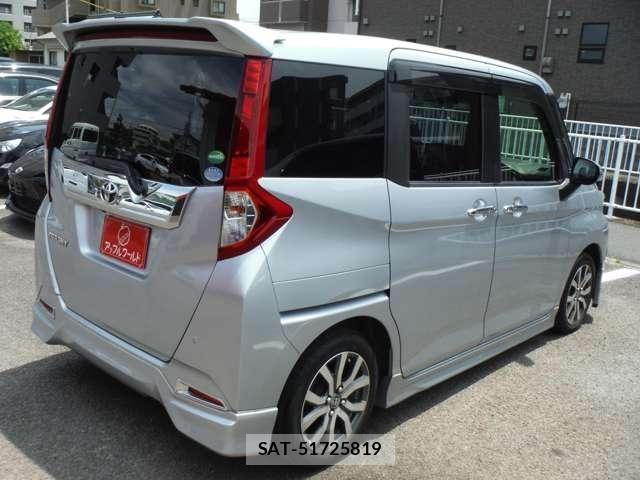 Toyota ROOMY 2017-07 7224290-10