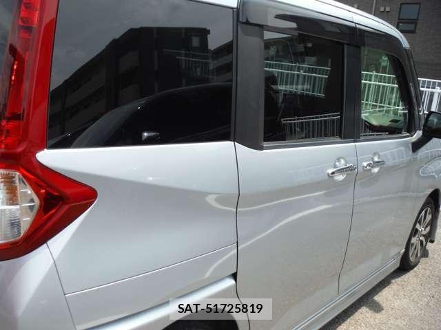 Toyota ROOMY 2017-07 7224290-11