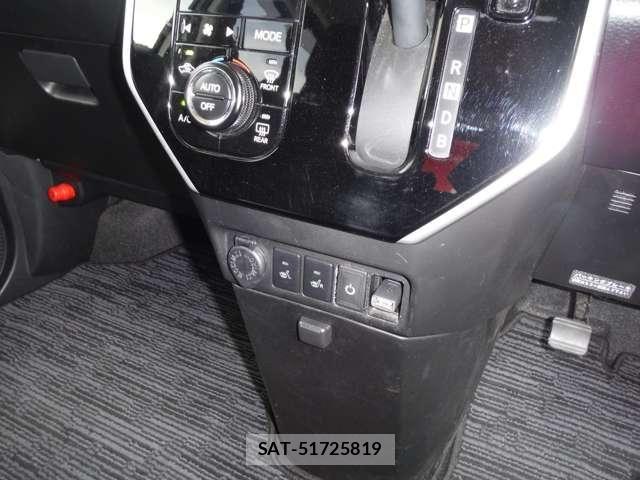 Toyota ROOMY 2017-07 7224290-22