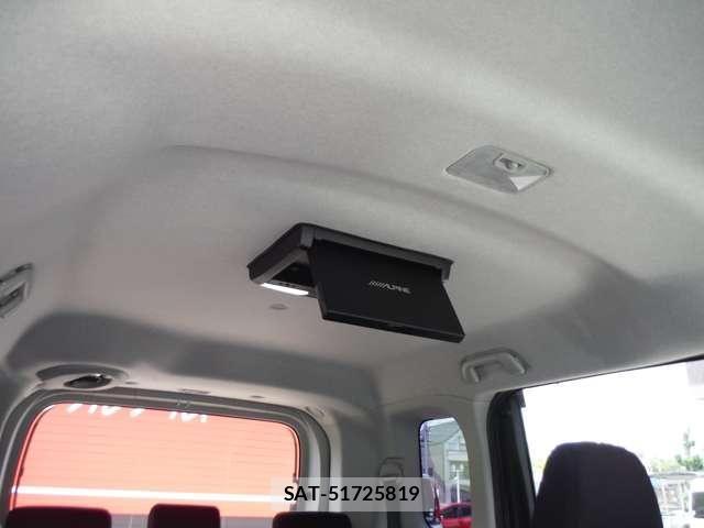 Toyota ROOMY 2017-07 7224290-28