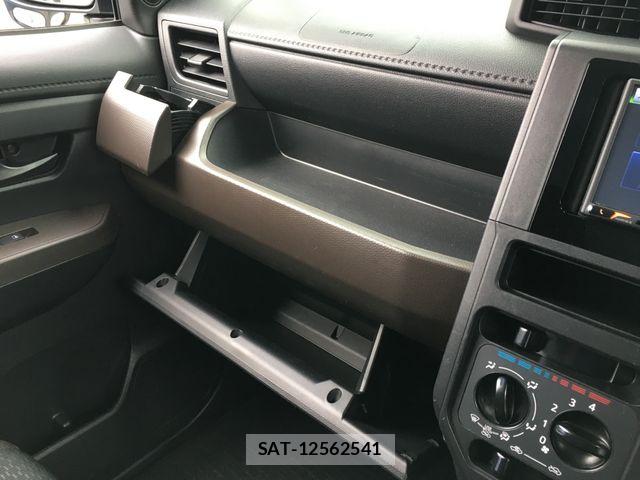 Toyota ROOMY 2021-02 7224325-27