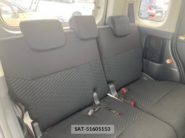 Toyota ROOMY 2017-07 7224289-11