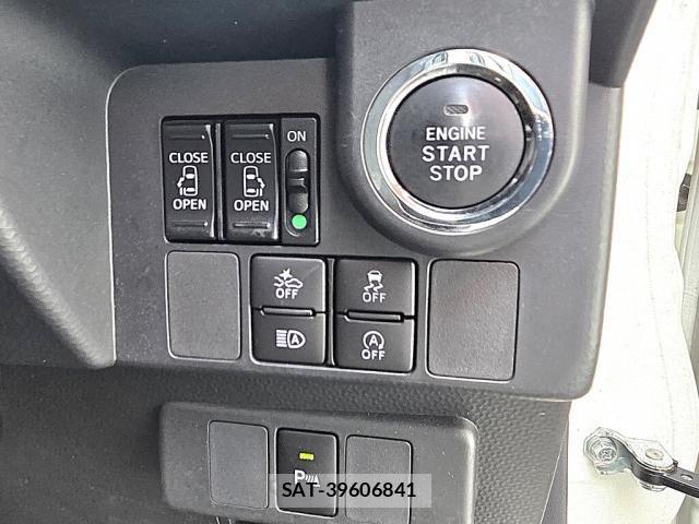 Toyota ROOMY 2019-02 7224299-17