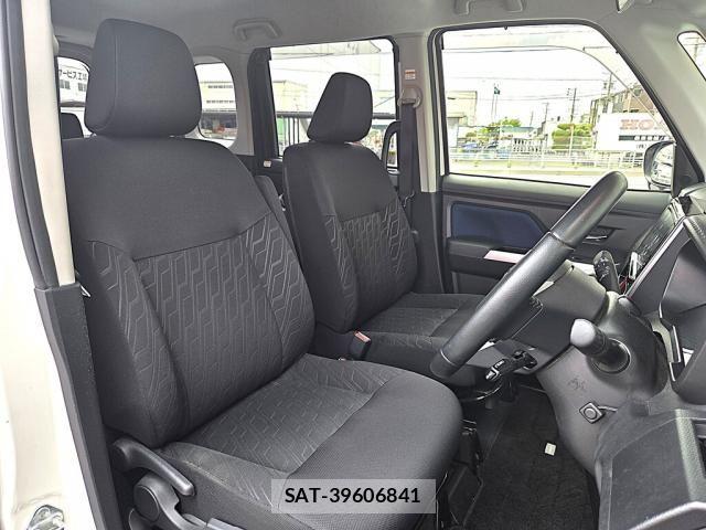 Toyota ROOMY 2019-02 7224299-23