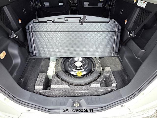 Toyota ROOMY 2019-02 7224299-29