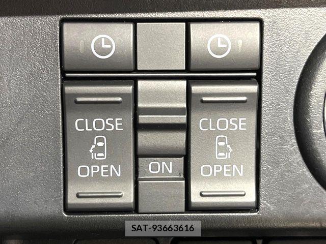 Toyota ROOMY 2022-02 7224350-5