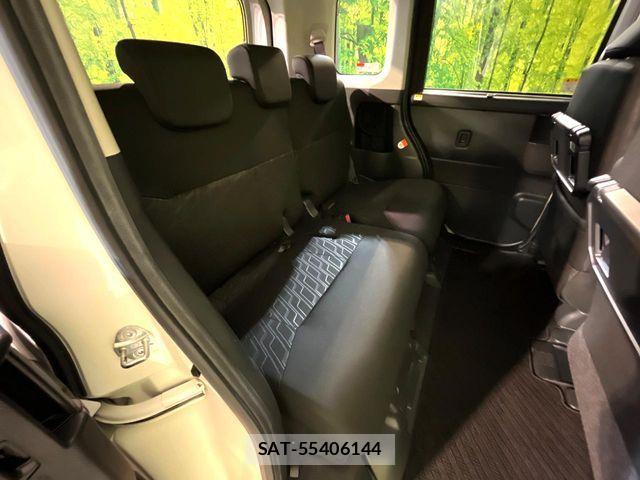 Toyota ROOMY 2017-09 7224291-8