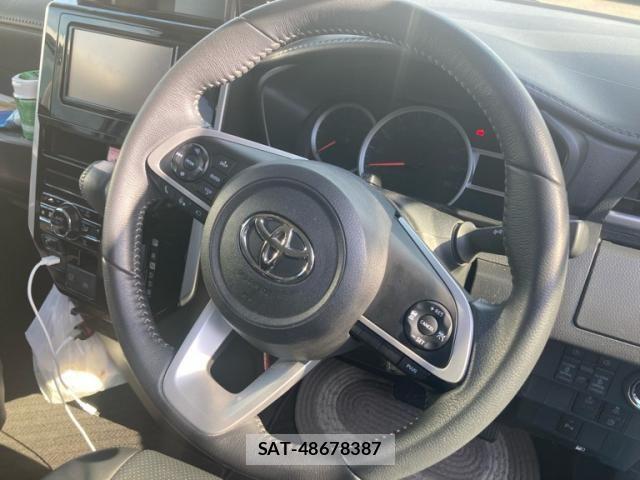 Toyota ROOMY 2022-07 7224358-11