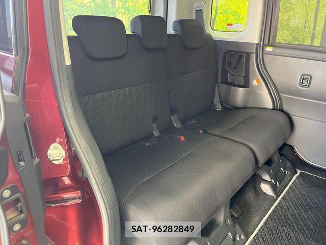 Toyota ROOMY 2019-07 7224304-9