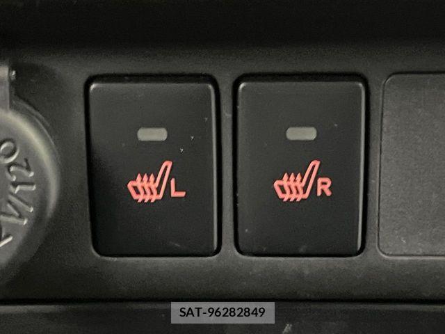 Toyota ROOMY 2019-07 7224304-7