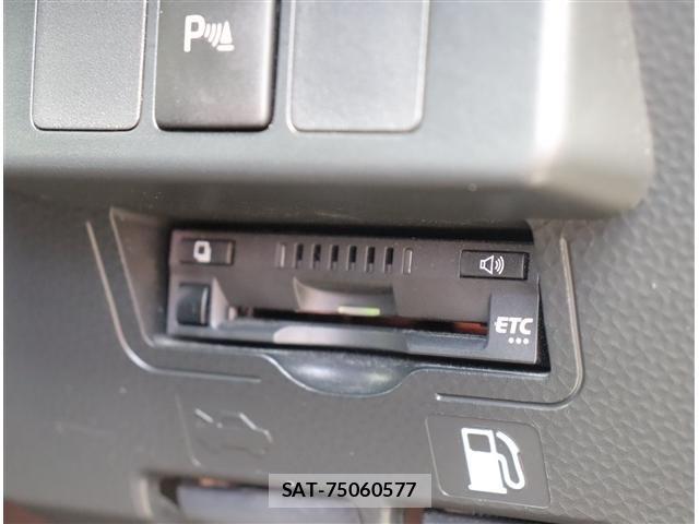 Toyota ROOMY 2023-09 7224368-19