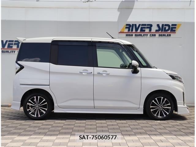 Toyota ROOMY 2023-09 7224368-4