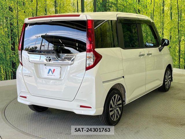 Toyota ROOMY 2019-06 7224300-15