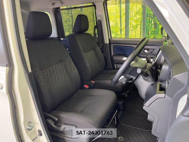 Toyota ROOMY 2019-06 7224300-8