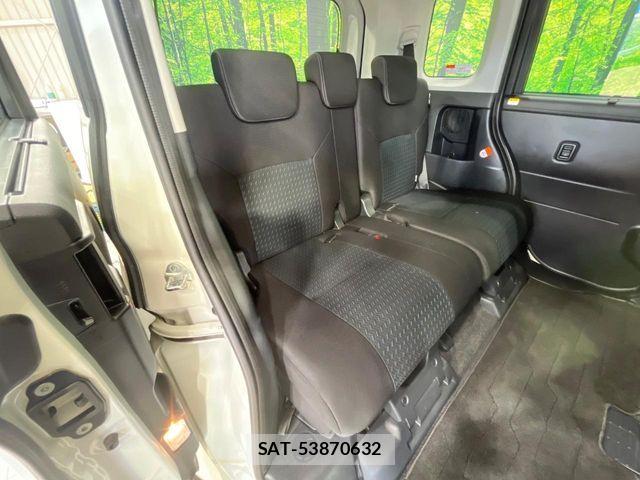 Toyota ROOMY 2022-01 7224346-8