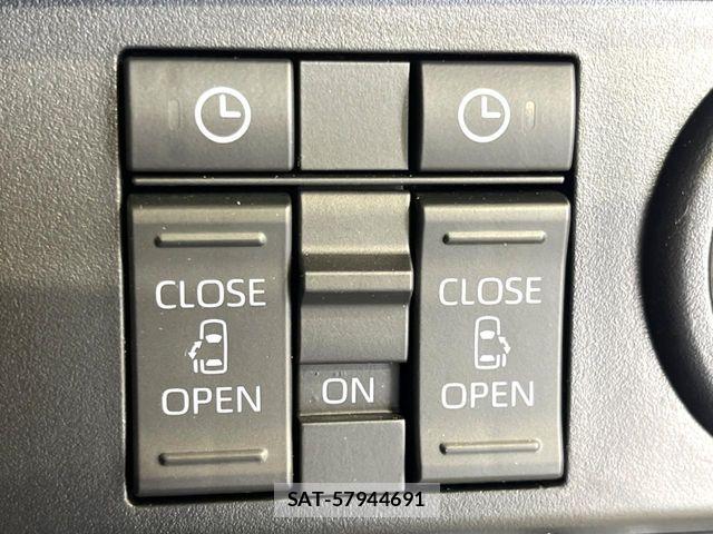 Toyota ROOMY 2022-01 7224347-5
