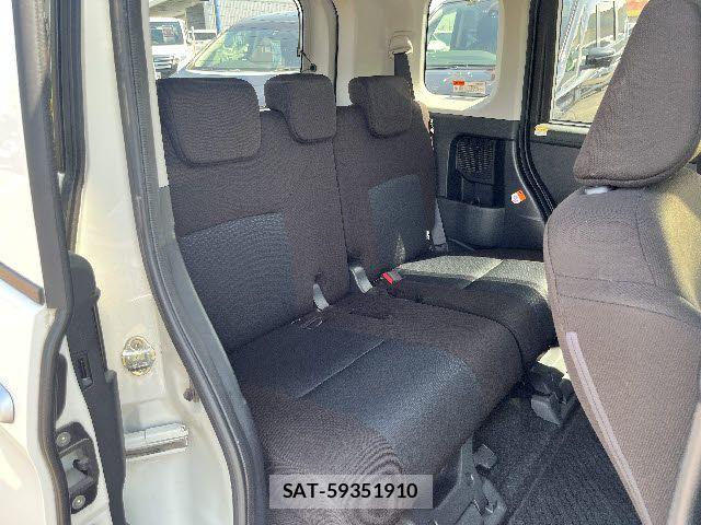 Toyota ROOMY 2022-07 7224359-3