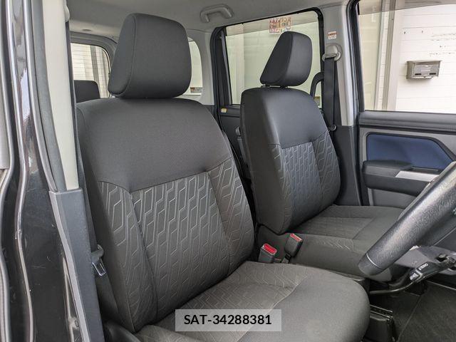 Toyota ROOMY 2019-02 7224301-24
